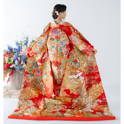 色打掛レンタル フルセット 赤地金彩草花刺繍文 032